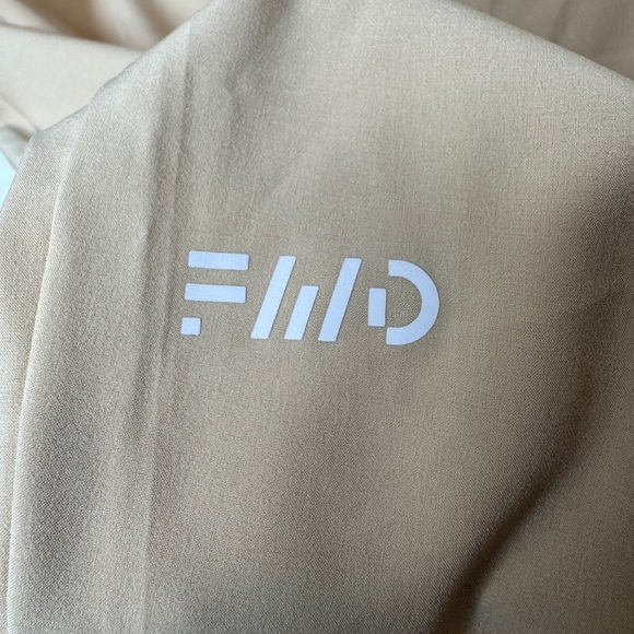 FWD Core Stretch Woven Pant Beige - Picture 9 of 14